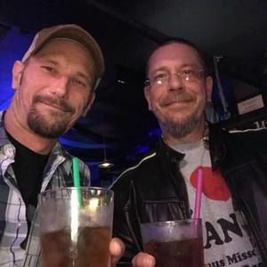 Meet your Posher, Larry